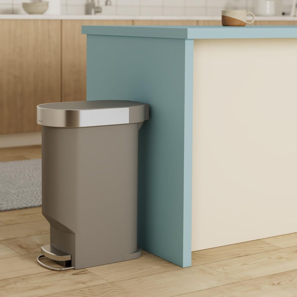40L Stainless Steel Step Trash Can R63939
