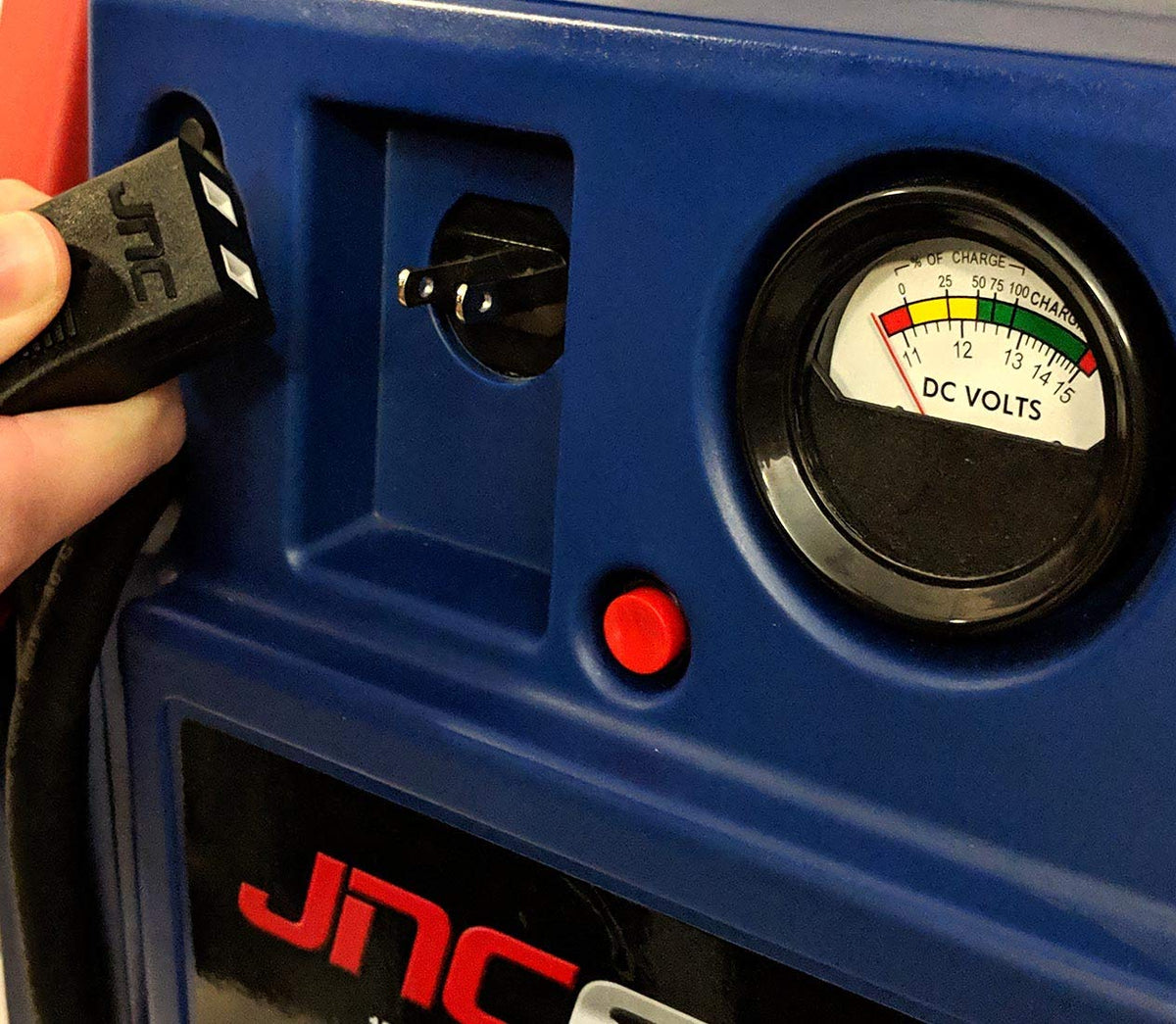 1700 Peak Amp 12 Volt Jump Starter with Charging Cord C132757