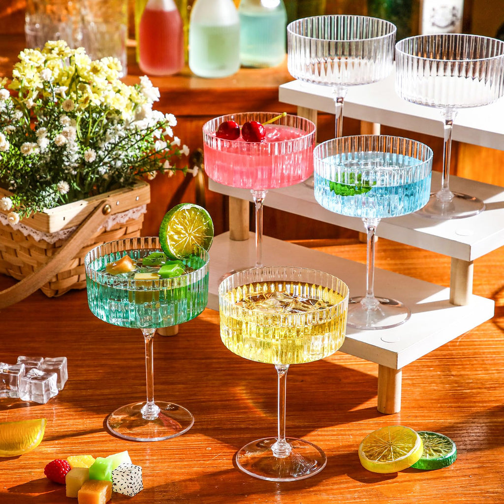 6 Pcs 10 oz Clear Plastic Martini Glasses O187978